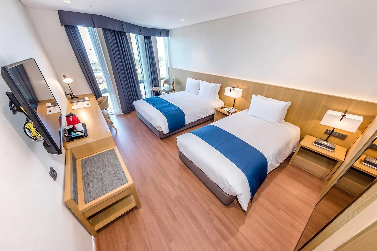 ג'גו Hotel Sirius